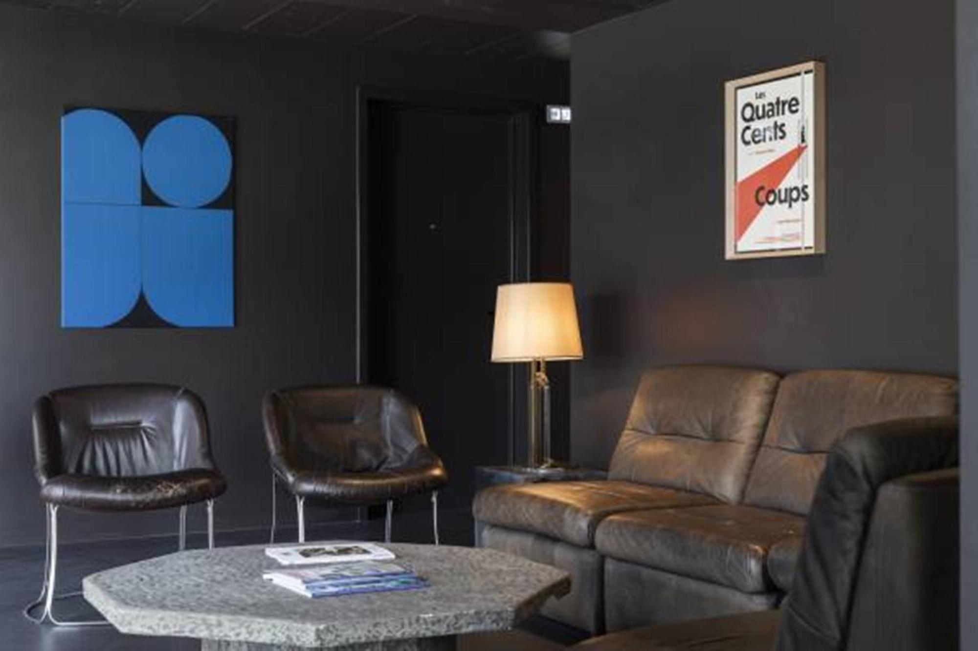 Yust Liege Hotel ภายนอก รูปภาพ